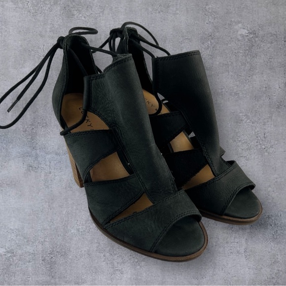 Lucky Brand Lanita Sandal Nubuck Stacked Block Heel Distressed Black Women’s 6M - Picture 2 of 8